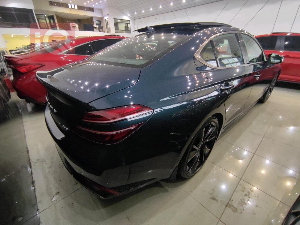 جێنسس G70